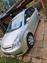 Toyota Corolla Verso 1.8  7-Sitzer Automatik 1Hand Temp - Toyota Corolla Verso: Von Privat