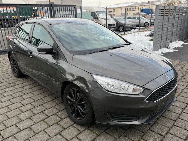 Ford Focus  1.0 -74 KW |Klimaanlage