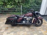Harley-Davidson FLHRC ROAD KING CLASSIC  - Offers matching your search criteria