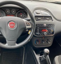 Bild 15 Fiat Punto More*KLIMA*SPORT*5TÜRER*8FACH/ALU*