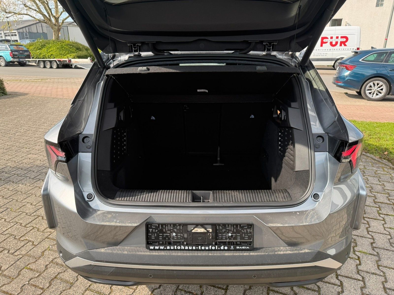 Renault Scenic E-TECH - Bild 6