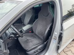 SKODA Superb Combi 2.0 TDI Sportline DSG SKODA Superb Combi 2.0 TDI Sportline DSG