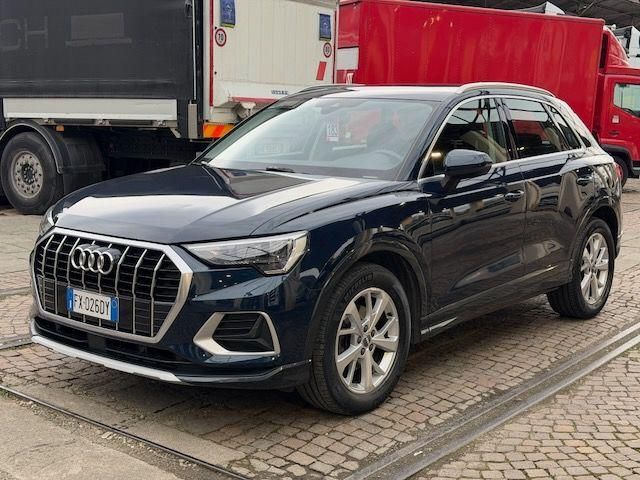 AUDI AUDI Q3 2.0 TDI 150 CV Business