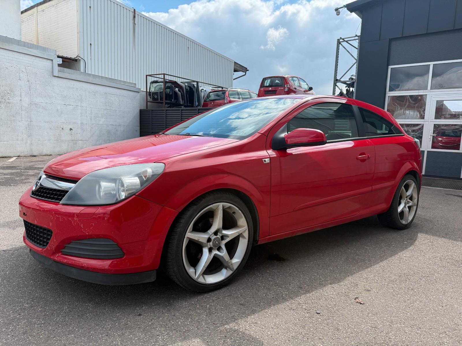 Opel Astra H GTC Edition