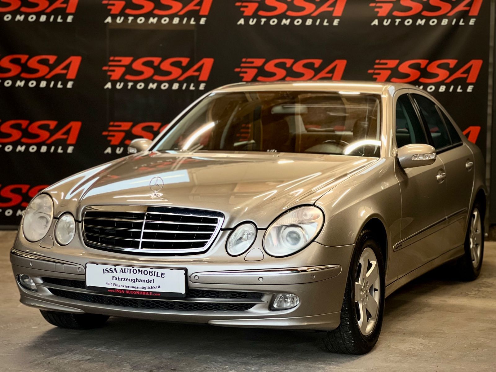 Mercedes E 280 - 1