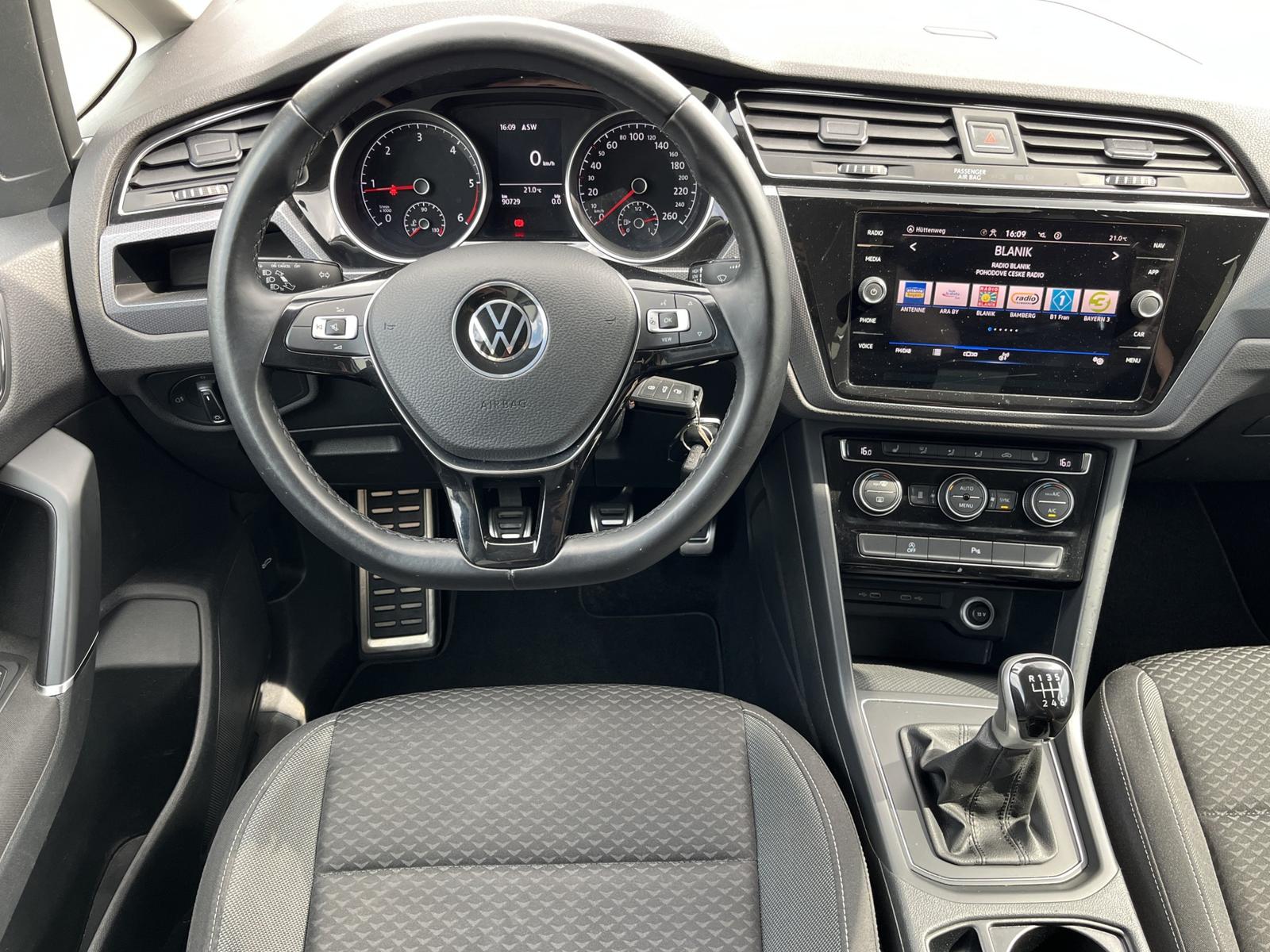 Volkswagen Touran 2.0 TDI ACTIVE 125€ m.20% Anz. STHZ Navi, миниатюра 16