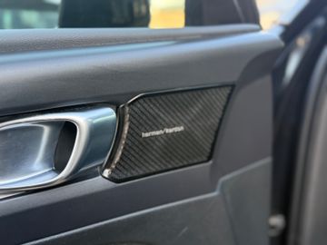 Volvo XC40 - 12