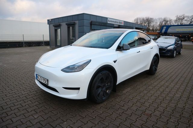 Tesla Model Y Basis RWD*1-Hand*