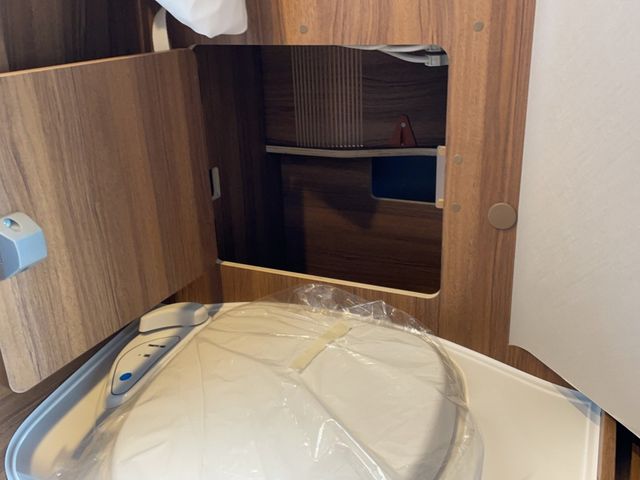 HYMER  ERIBA  HYMERCAR ERIBA Touring 320 Legend 