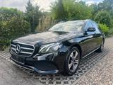 Mercedes-Benz Mercedes E300d Diesel W213 Neuer Turbolade... - Mercedes-Benz E 300: Turbo