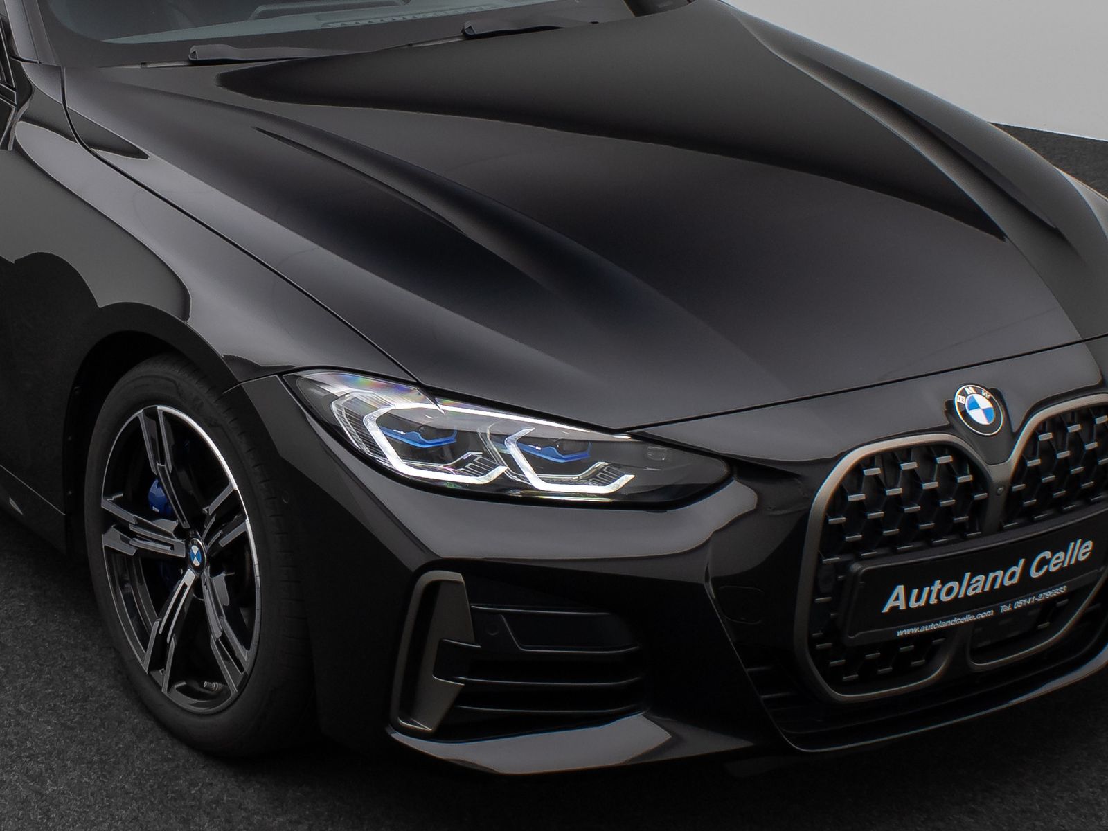 Fahrzeugabbildung BMW M440d xD Coupé Laser 360°HUD DAB H/K Komfort ACC