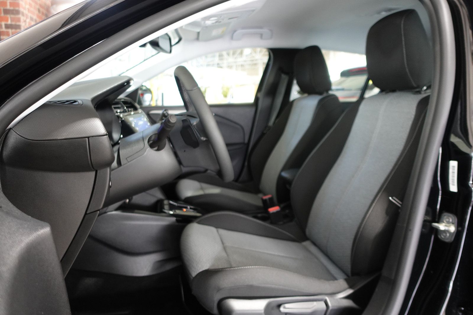 Fahrzeugabbildung Opel Corsa 1.2Turbo Allwetter,Sitzh.,Klima,PDC,Kamera