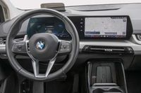 BMW 218 Active Tourer - Vorschau Bild 13