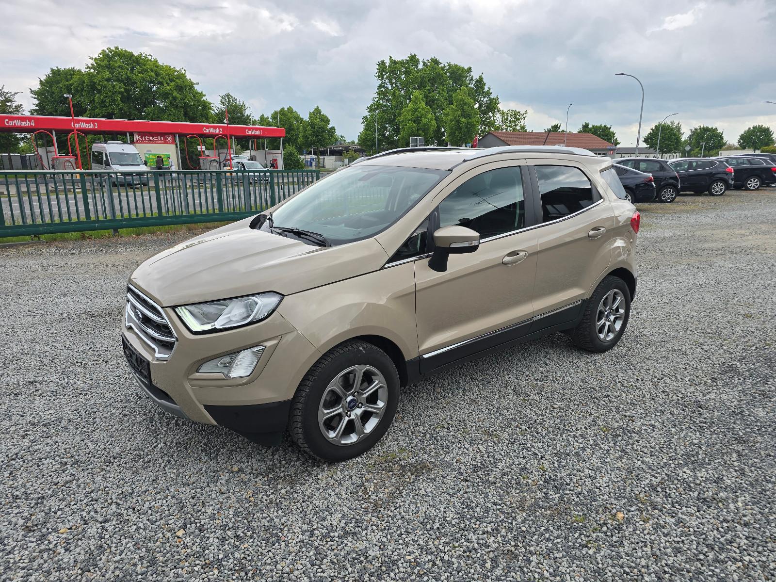 Ford EcoSport Titanium TÜV NEU