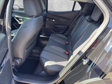 Peugeot 2008 1.2 PureTech 130 Allure +KeyLess+SpurH+PDC