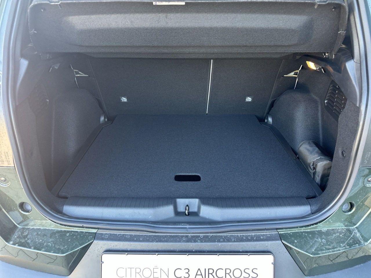 Fahrzeugabbildung Citroën ë-C3 Aircross 113 Standart Range MAX