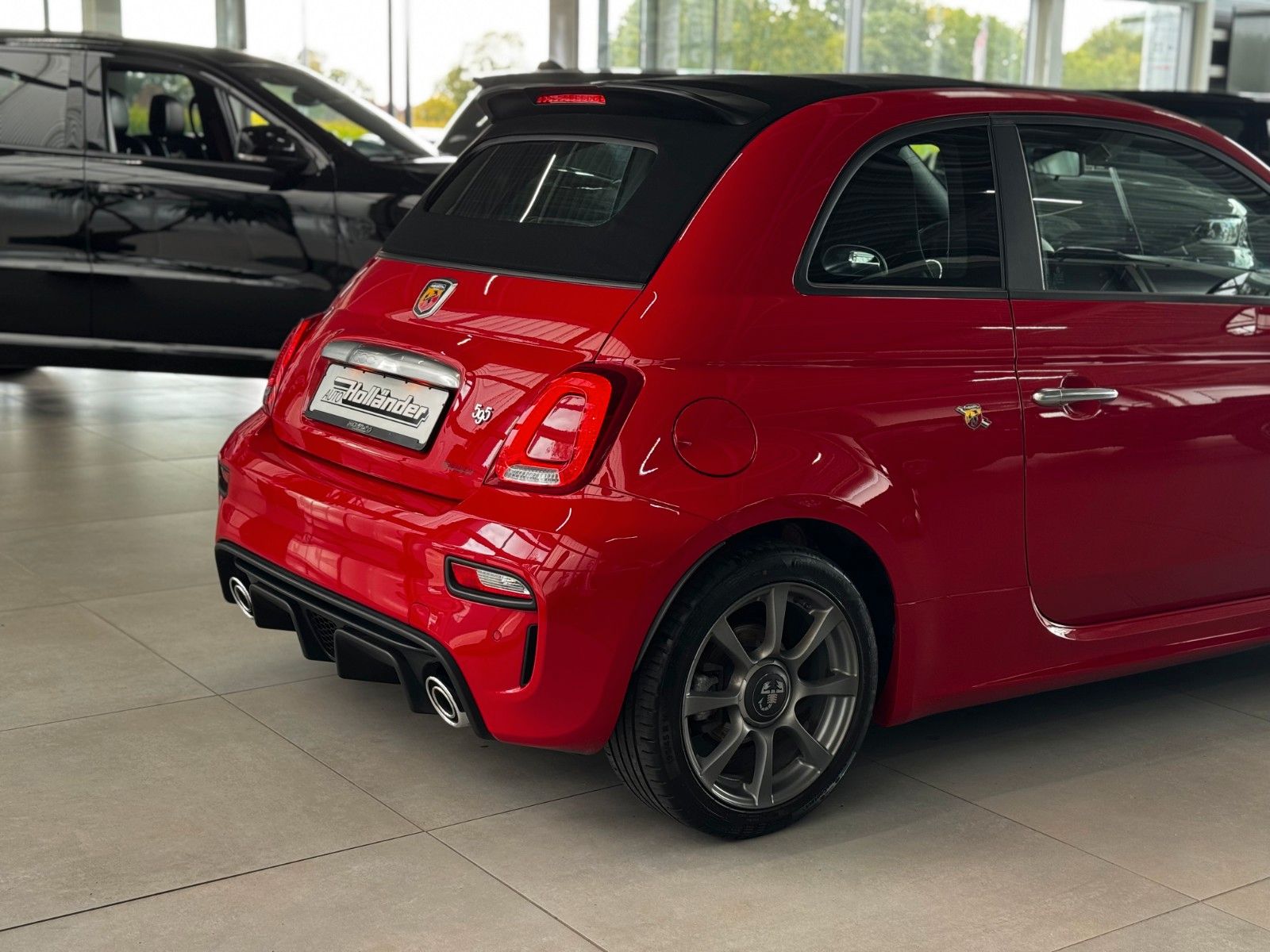 Fahrzeugabbildung Abarth 595 Cabrio Beats Bi-Xenon DAB+ Klima