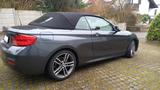 BMW 220i  Steptronic Sport, M Sport, BMW-Garantie ! - mit Benzin-Antrieb: Grau, Cabrio, Garantie