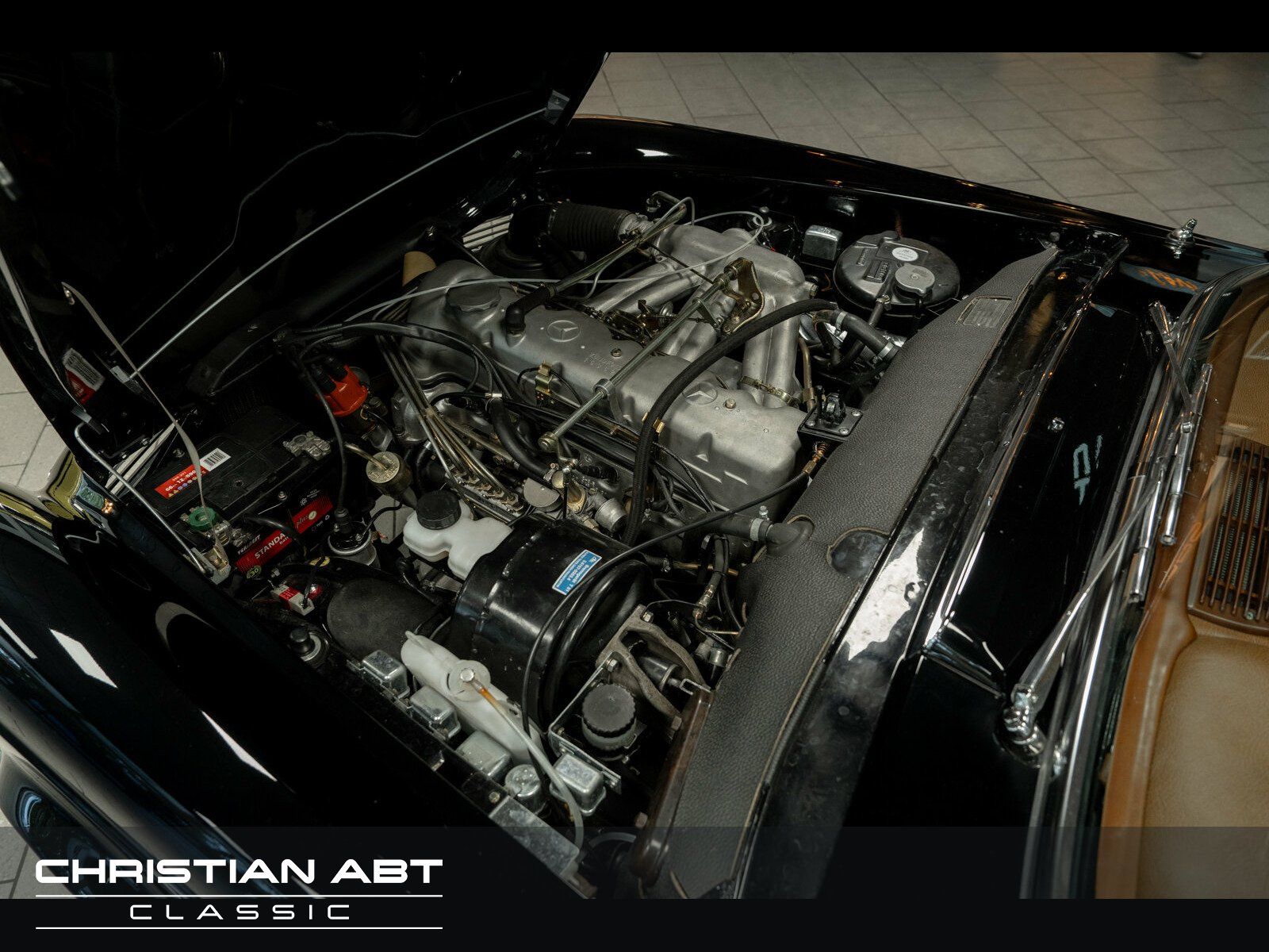 Fahrzeugabbildung Mercedes-Benz SL 230 W113 Pagode restauriert