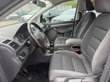 Volkswagen Touran - 9