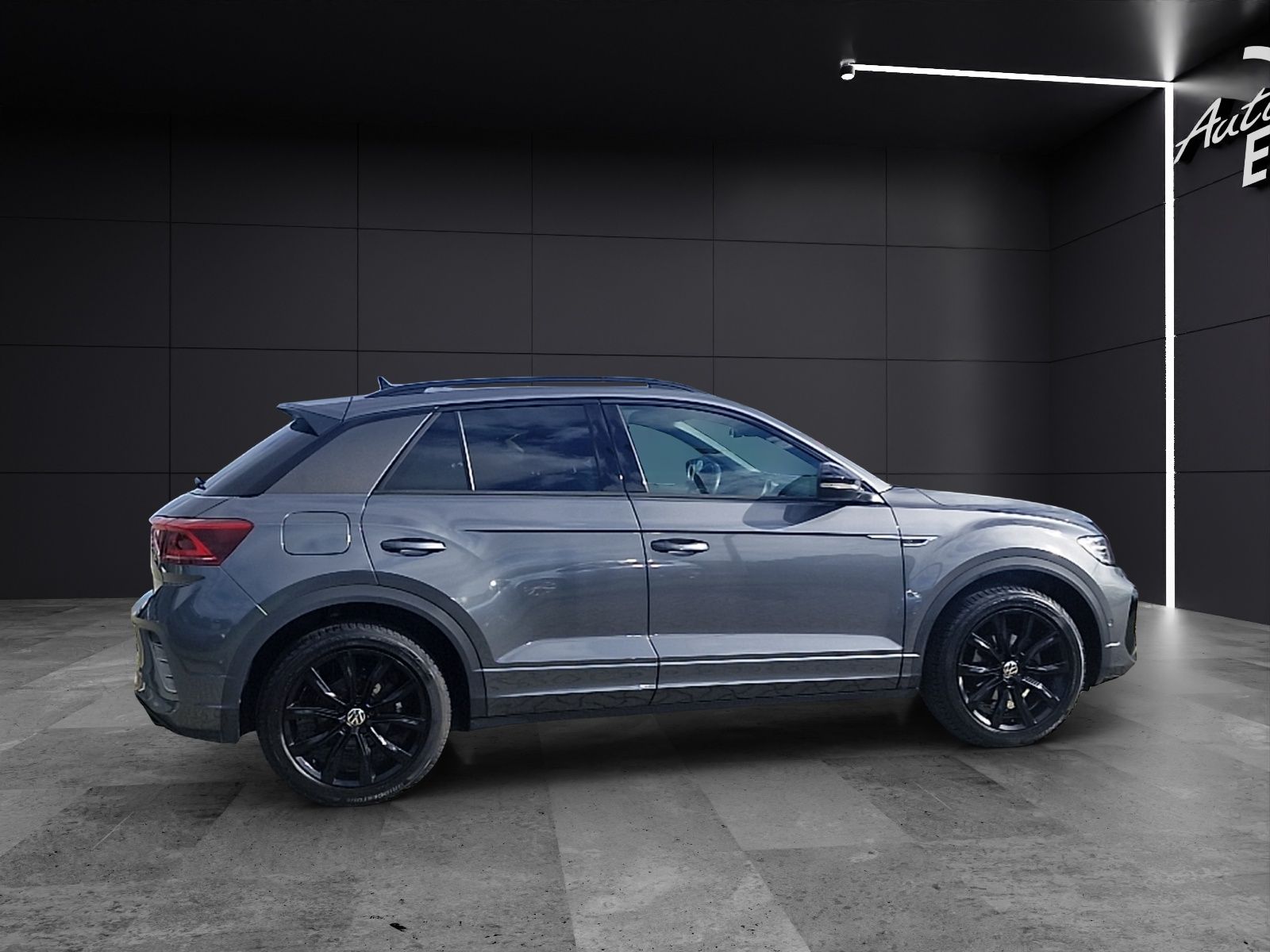 Fahrzeugabbildung Volkswagen T-Roc R-Line DSG MATRIX ACC STHZ RFK SHZ AID
