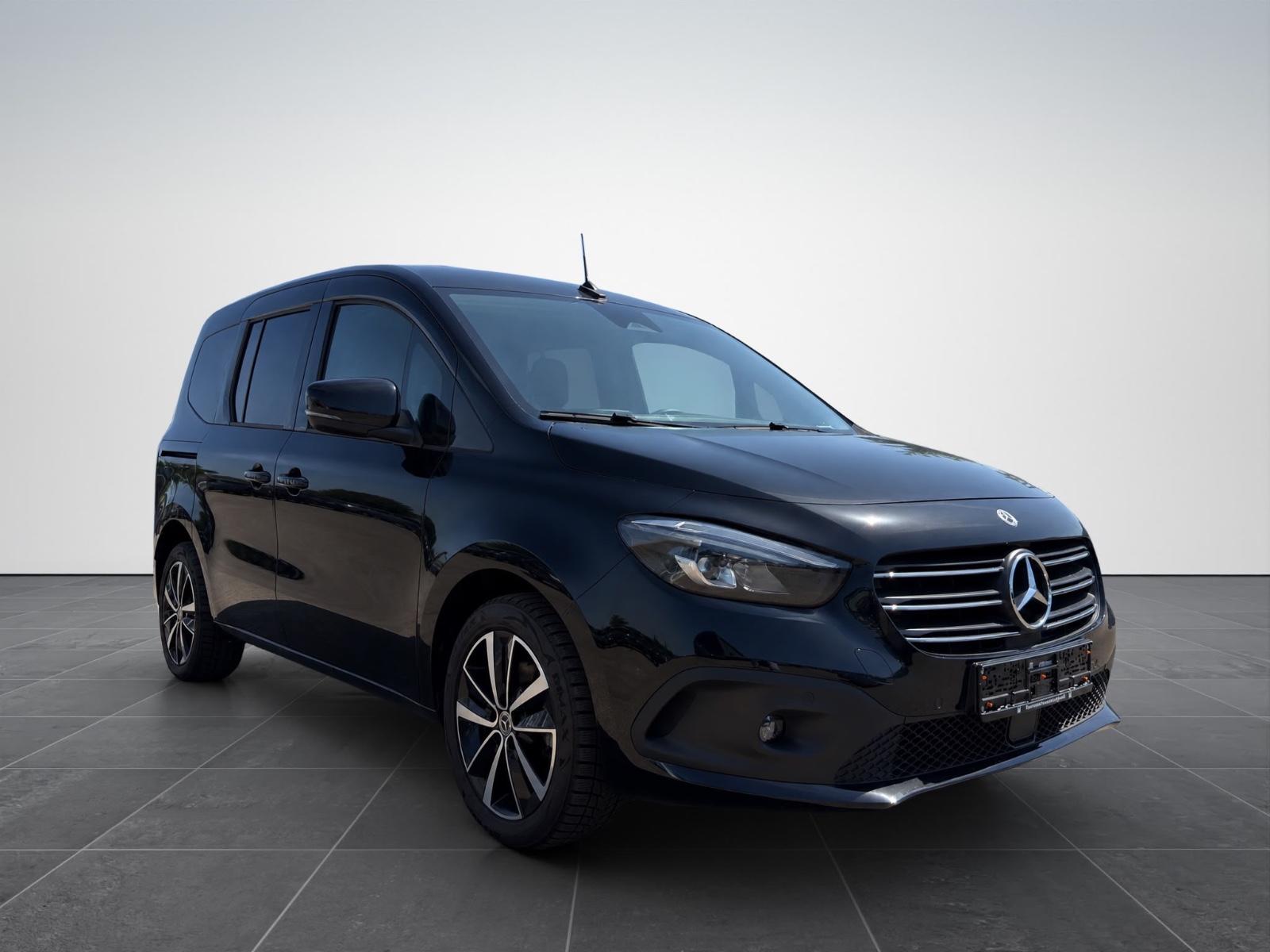 Mercedes-Benz T180d Standard