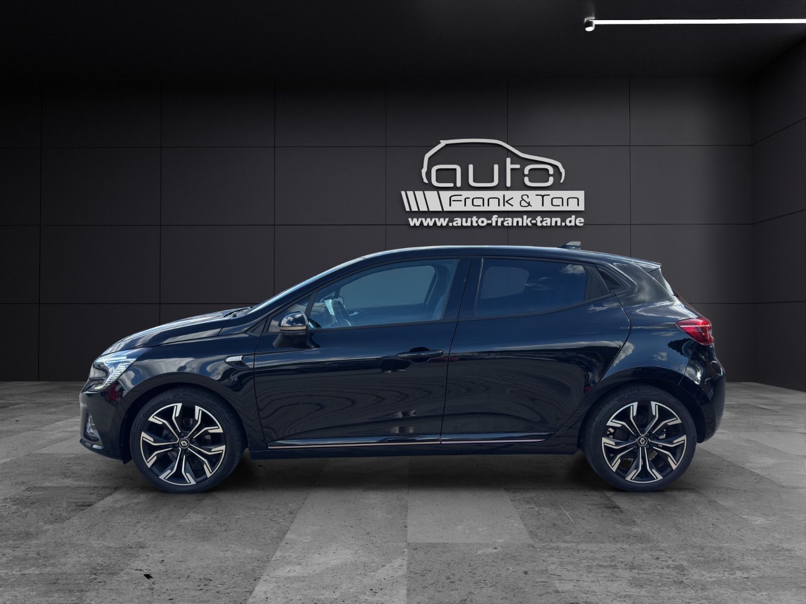 Fahrzeugabbildung Renault Clio V Lutecia Bluetooth/Navi/Ambiente/LED