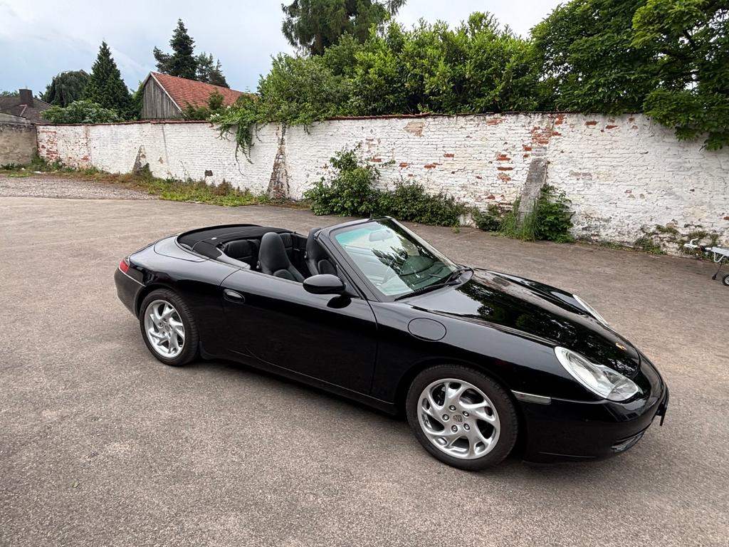 Porsche 996