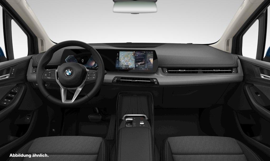 BMW 220i Active Tourer Kamera LED Sitzheizung