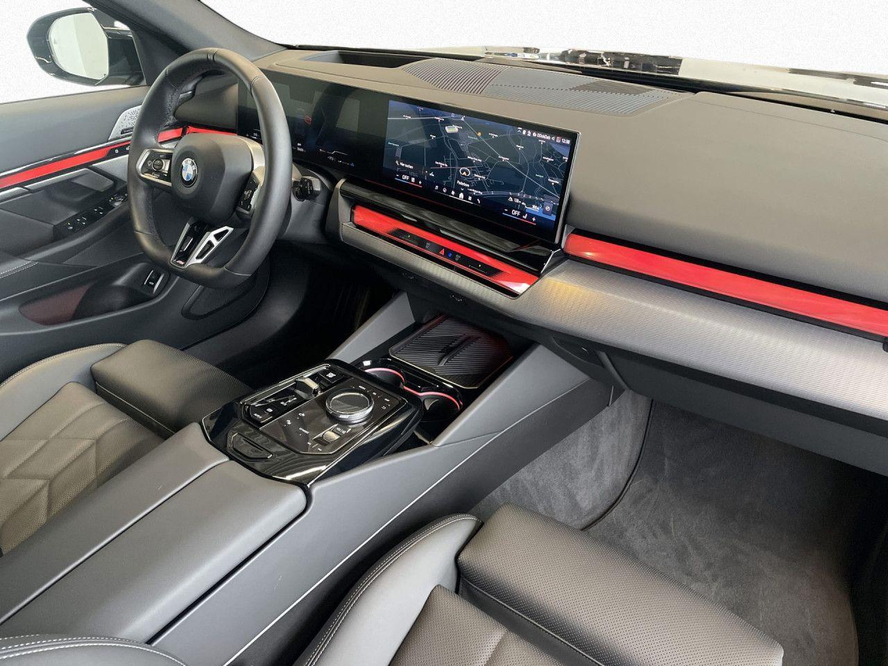 BMW 520d xDr Tour M Sport PRO Pano AHK DA+ B&W LCPro
