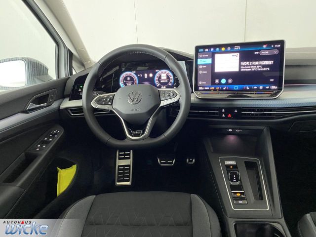 Golf VIII 1.5 eTSI DSG Goal KLIMA REAR VIEW PDC