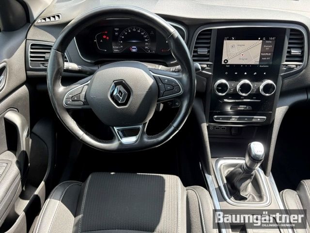 Fahrzeugabbildung Renault Megane Grandtour Intens Blue dCi 115 Winter-P. - mit KI generiert/bearbeitet