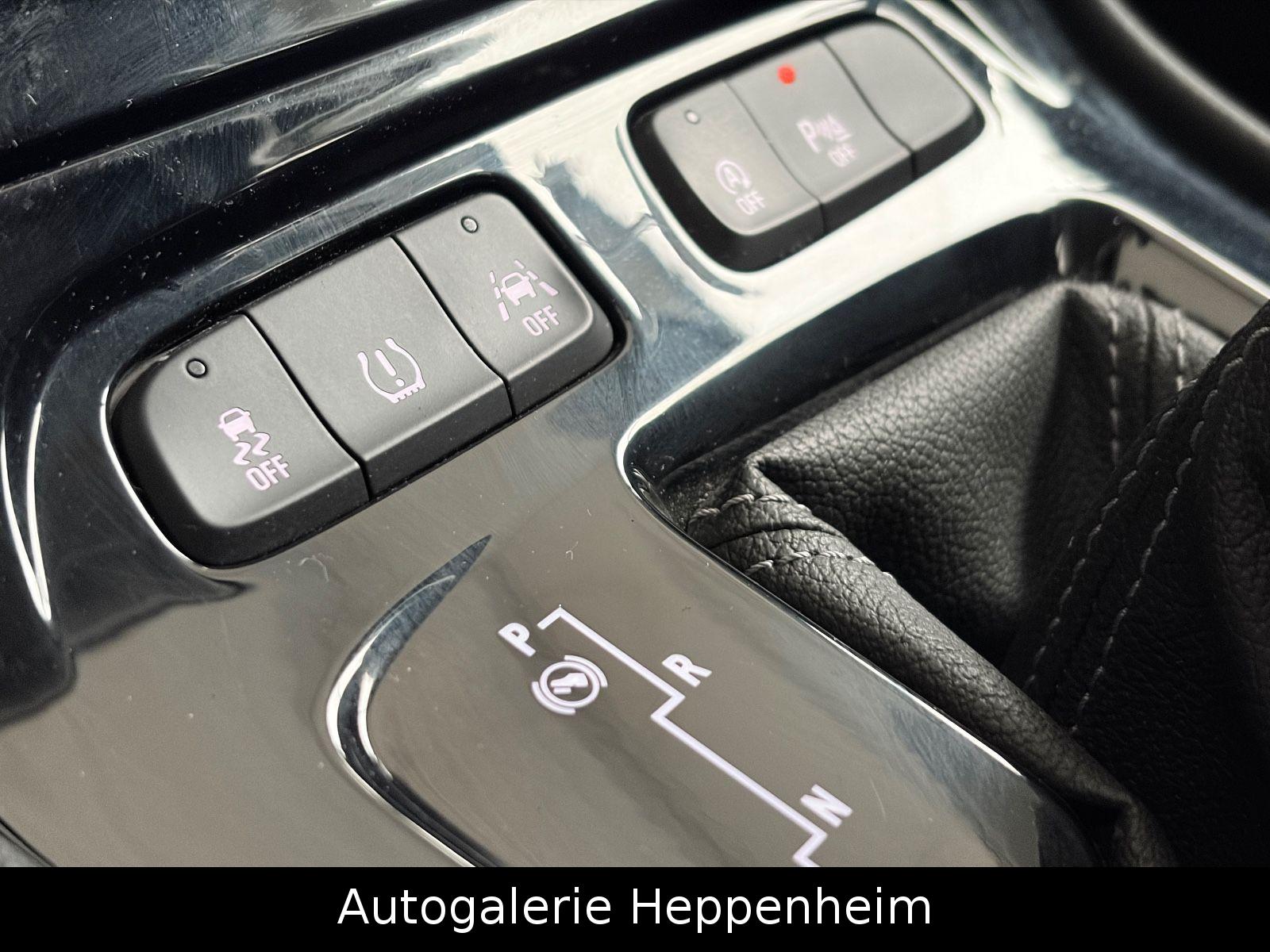Opel Grandland (X)Innovation/AUT/NAV/SHZ/L-HEIZ/R-KAM