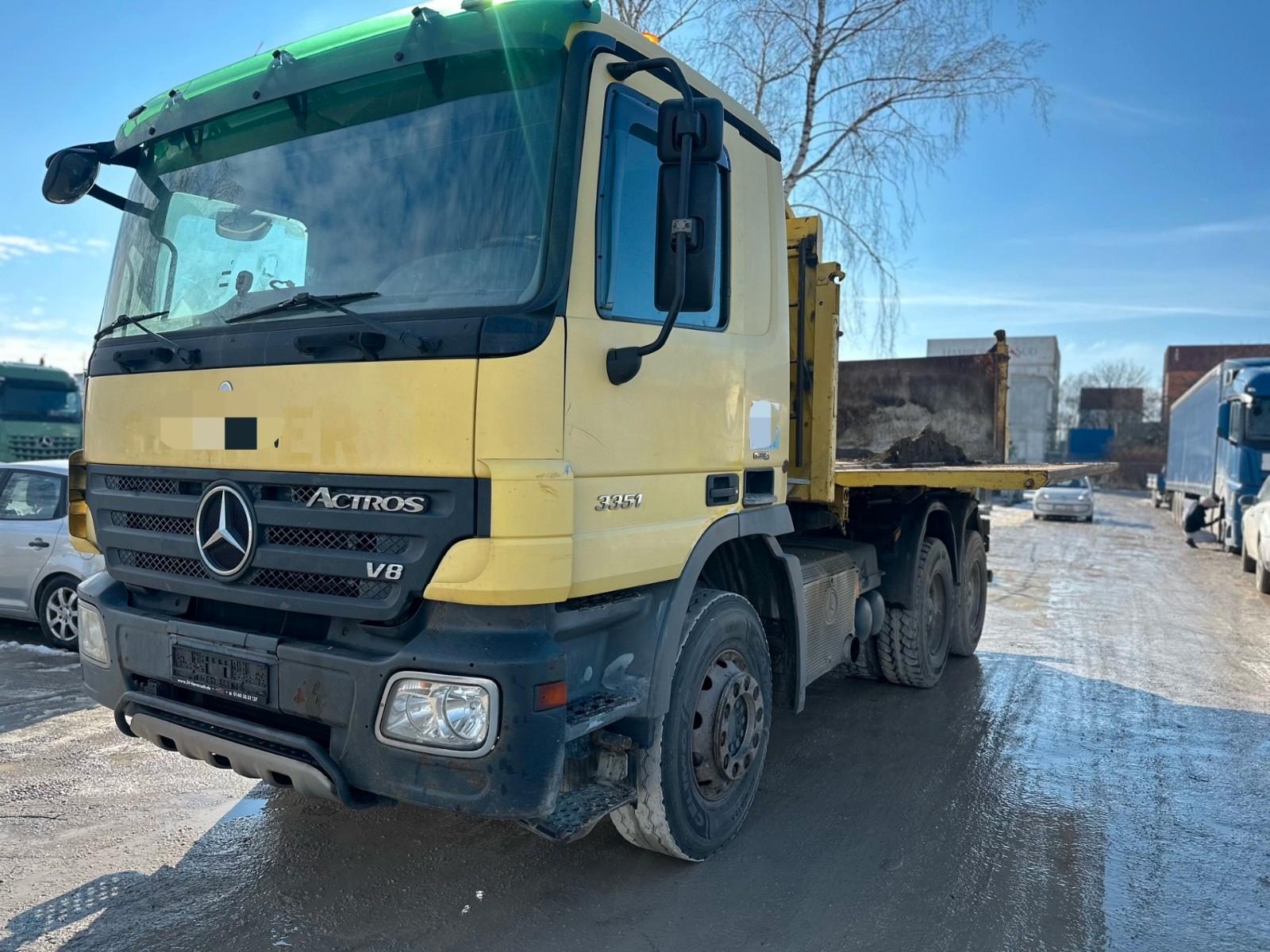 Mercedes-Benz Actros 3351*Boardmatik*V8 Motor*German*TOP