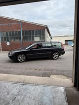 Volvo V70 D5 2.4 Diesel AHK TÜV LEDER NEUE... - gebrauchte Volvo V70 aus dem Jahr 2003