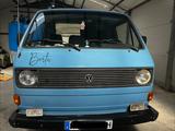 Volkswagen T3 andere - blaue Volkswagen T3 andere