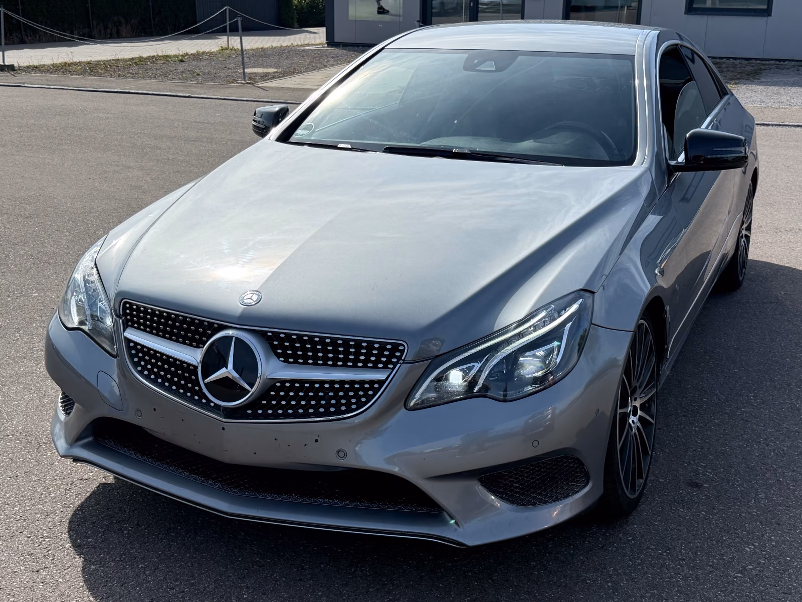Mercedes-Benz E 250 E Coupe E 250 CDI BlueEfficiency AMG Paket