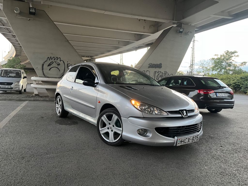 Peugeot 206