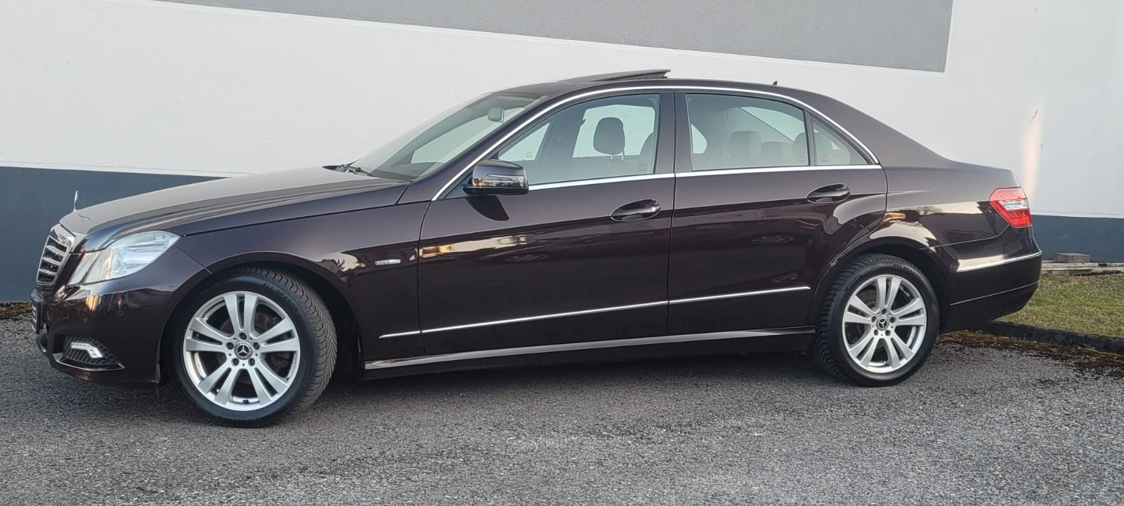 Mercedes-Benz E 220 CDI  Limo. Avantgarde Schiebedach,AHK,Navi