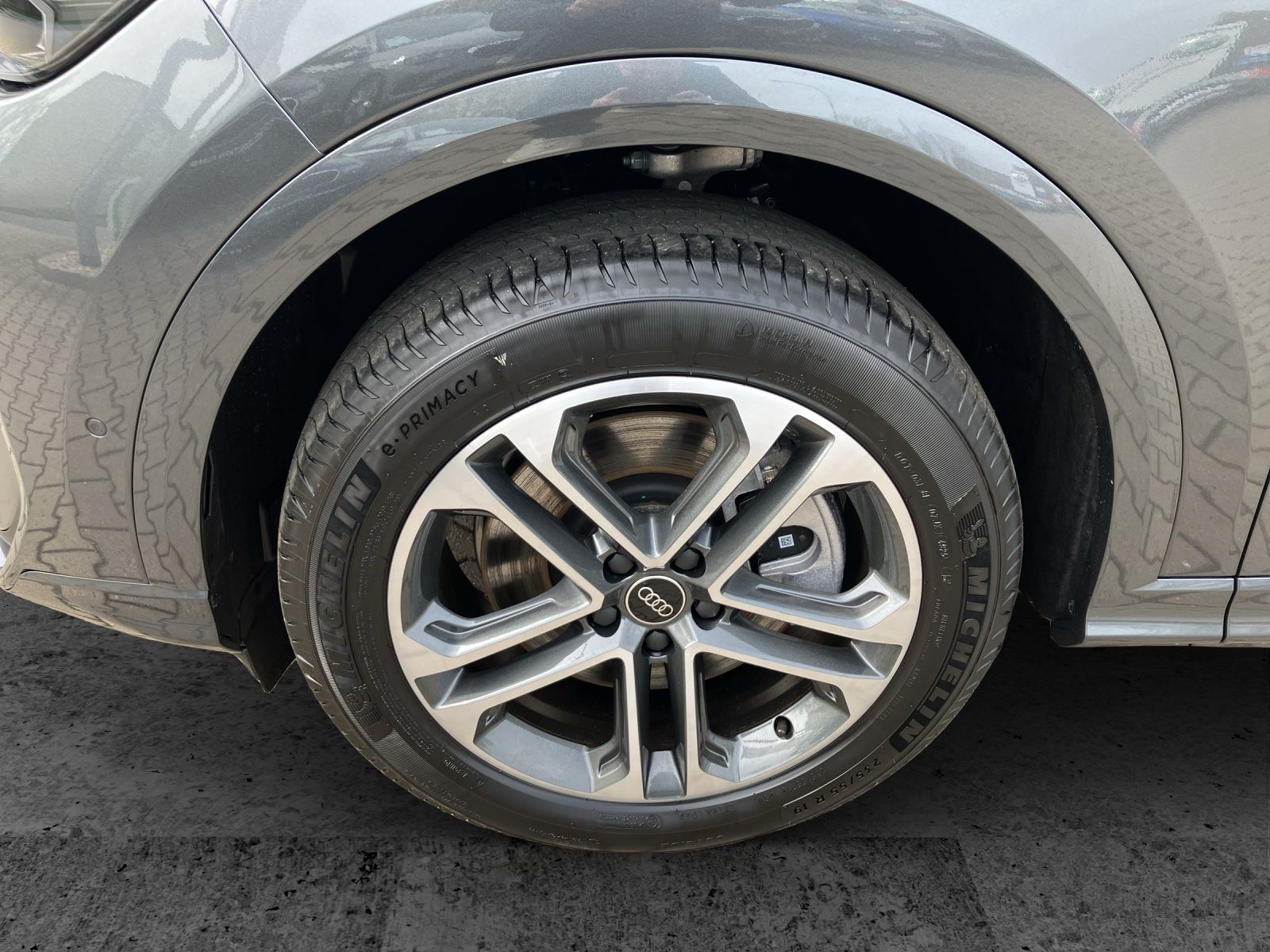 Fahrzeugabbildung Audi Q5 2.0 TDI quattro S line MATRIX AHZV ACC NAVI