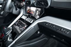 LAMBORGHINI Urus - Grigio Lynx - B&O - 1.Hand - Unfallfrei