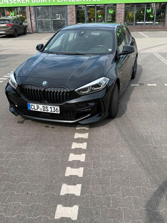 Image of BMW 118