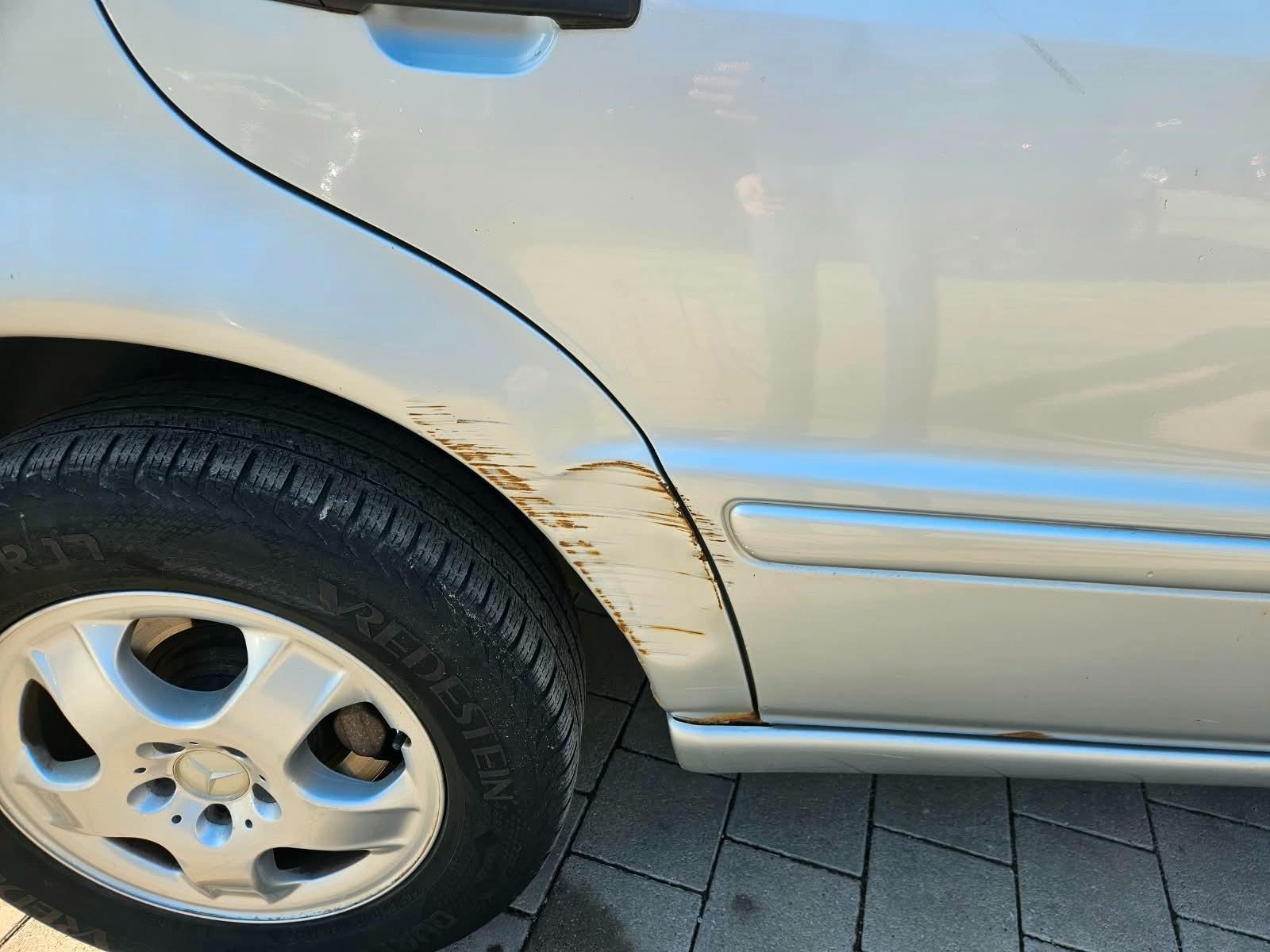 Mercedes-Benz ML270 2004 — photo 25