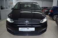 Volkswagen Touran Highline 2.0 TDI~Leder~Navi~LED~Pano~7-Si