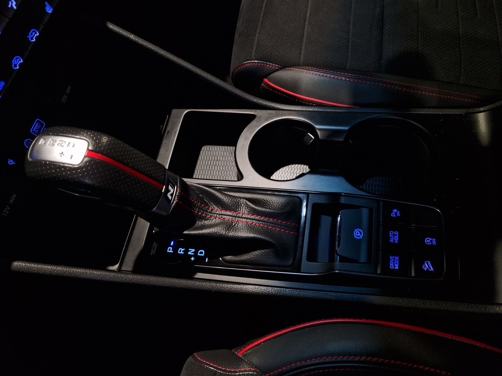 Fahrzeugabbildung Hyundai TUCSON N-Line PANO LED RFK 19"