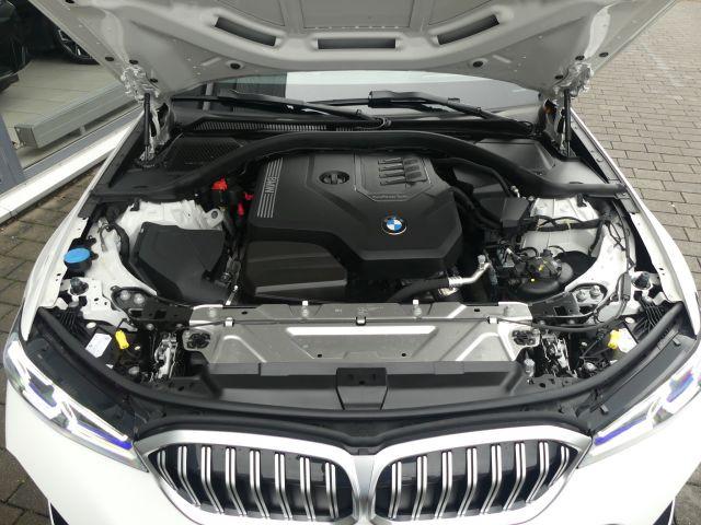 BMW 318 i Tour M Sportpak. AHK°ACC*Ad.LED°el.Sitze+M