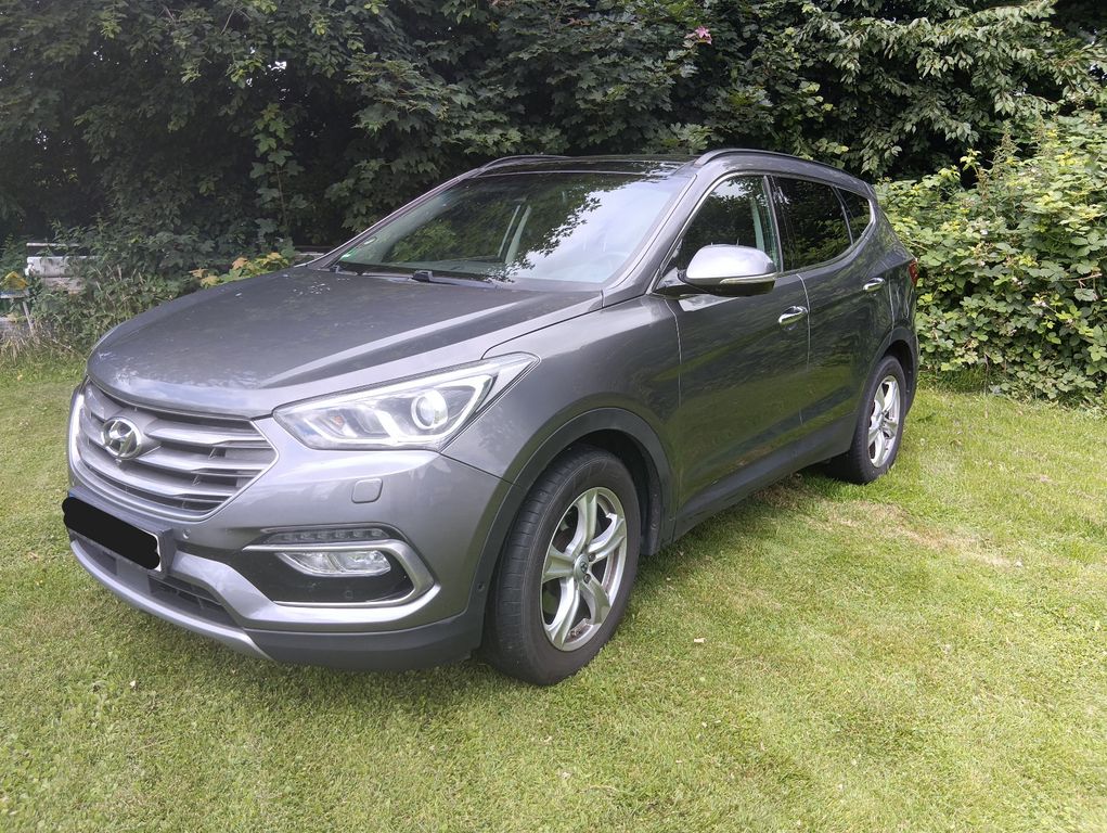 Image of Hyundai SANTA FE