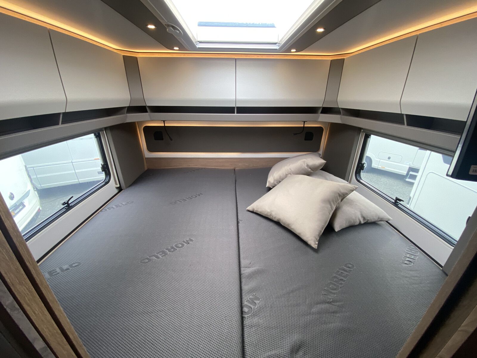 Fahrzeugabbildung Morelo Loft Alkoven 88 L AHK, Gastank, Spülmaschine