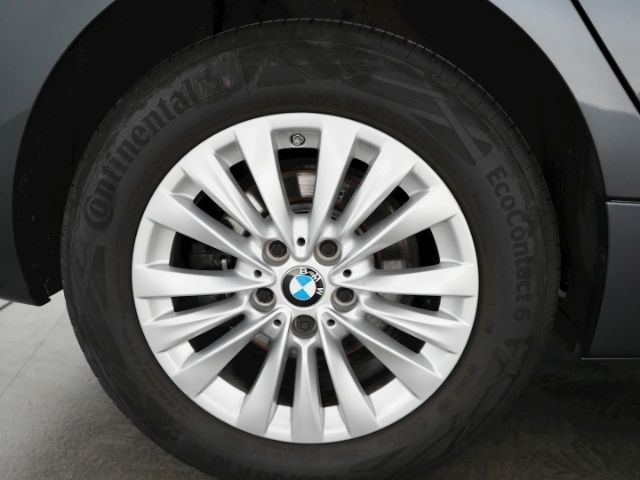 218 Active Tourer ADVANTAGE TDI AT+LED+NAVI+HEAD