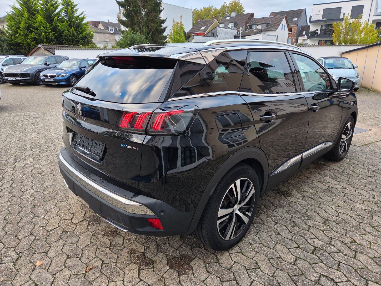 Peugeot 3008 Hybr.4 300 GT ACC NAV KAM. StHeiz imagem 3